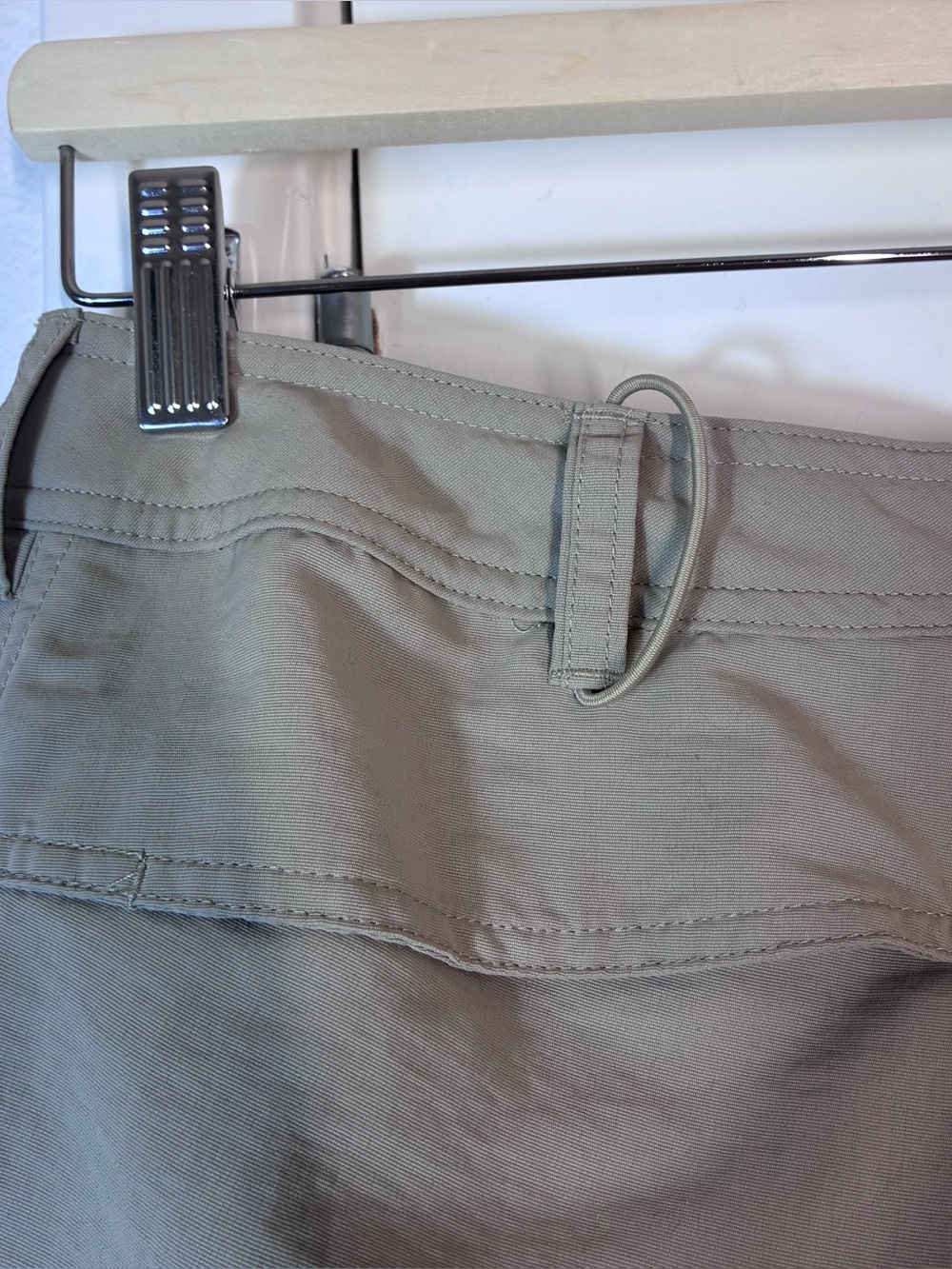 The North Face Paramount Peak Convertible Hiking Pants Zip Off Women’s 10 Short - Picture 8 of 16